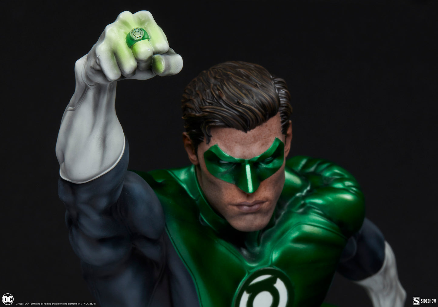 PRE-ORDER Green Lantern Premium Format™ Figure