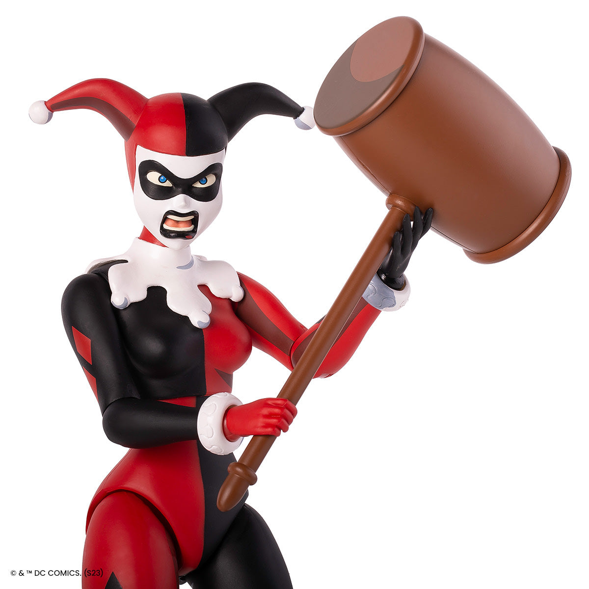 PRE-ORDER Harley Quinn Sixth Scale Figure