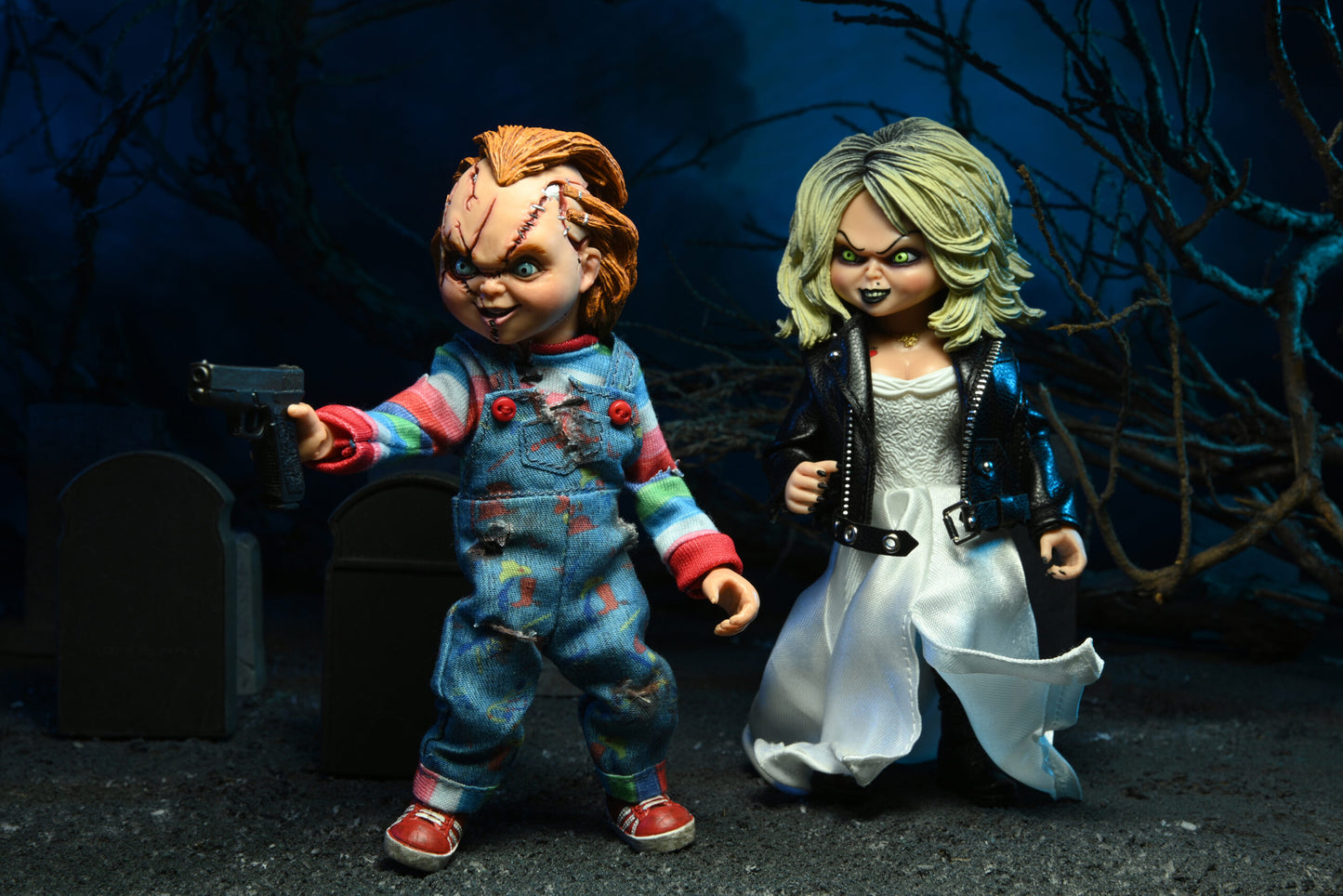 Bride of Chucky 8″ Scale Clothed Figure – Chucky & Tiffany 2-Pack