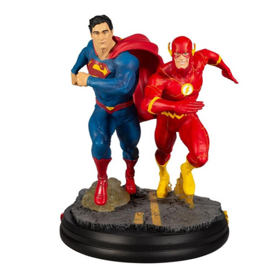 DC Battle Superman Vs The Flash Racing Statue