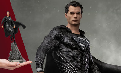 Superman Black Suit 1:10 Scale Statue by Iron Studios